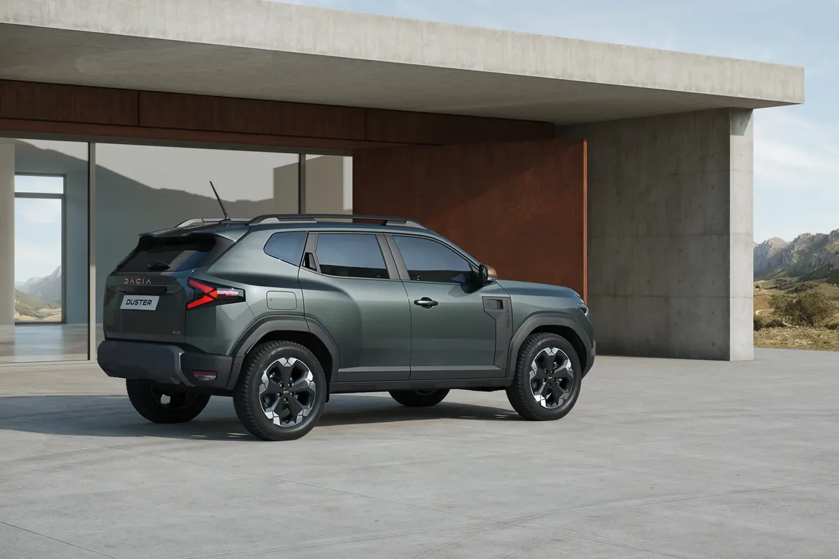 2026 Dacia Duster rear three-quarter view