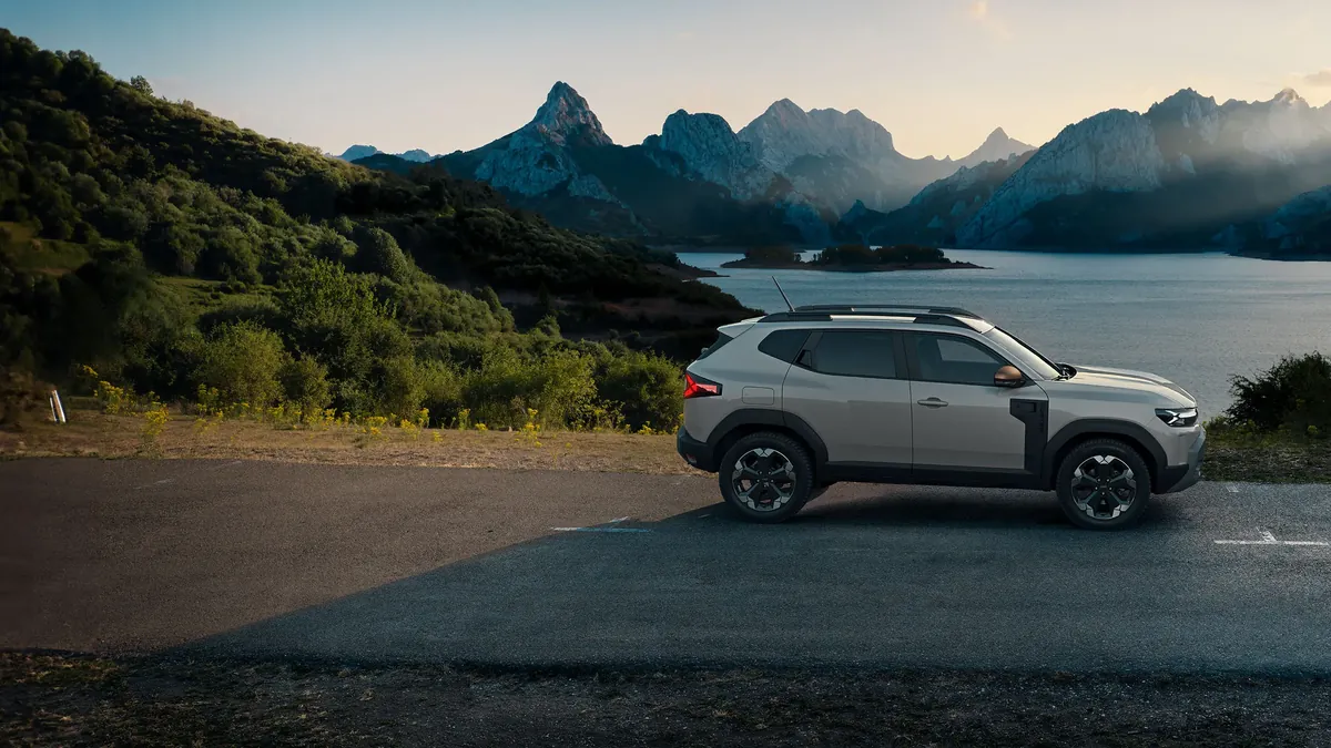 2026 Dacia Duster by a lake