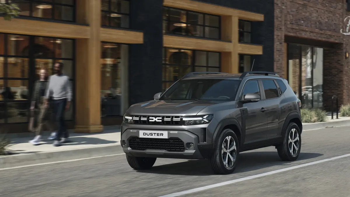 2026 Dacia Duster in the city