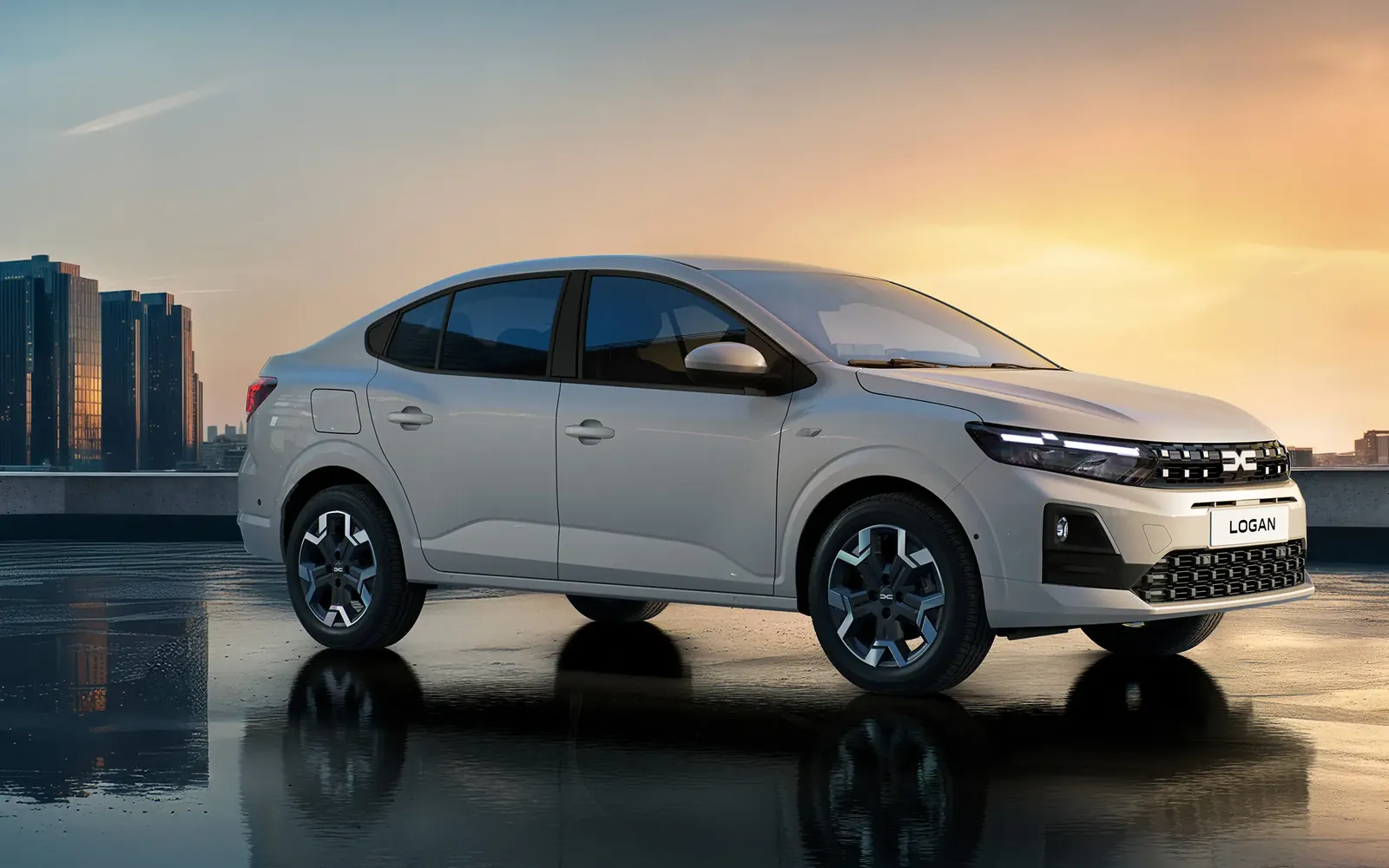 Neue Dacia Logan 2026 vor einer Skyline bei Sonnenuntergang
