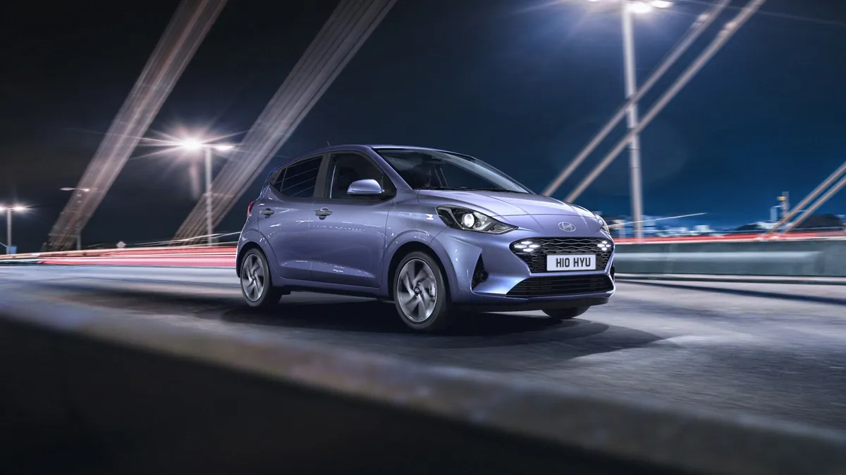 Hyundai i10 2026 im Profil, 3,67 m lang
