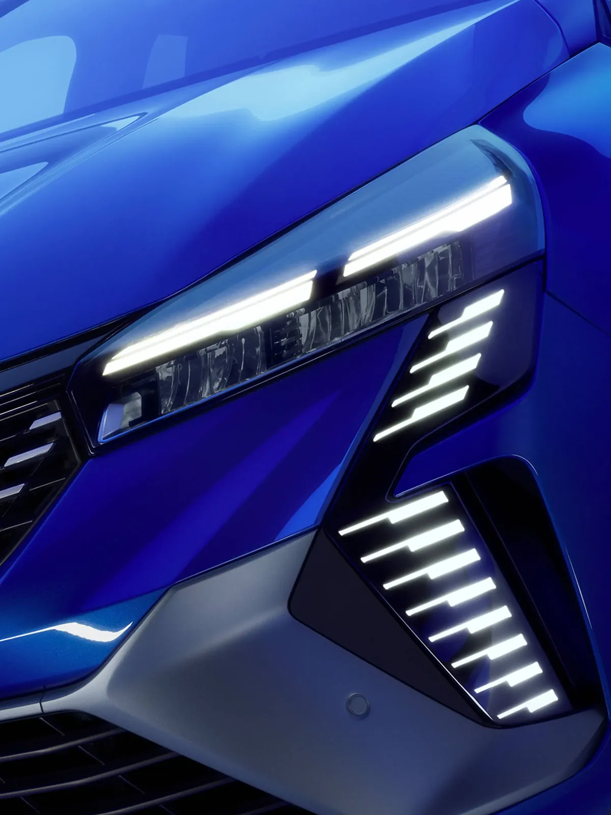 Half-diamond LED light signature of the Renault Clio
